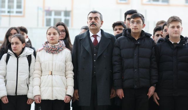 Yarın Tüm Okullarda 1 Dakikalık Saygı Duruşu