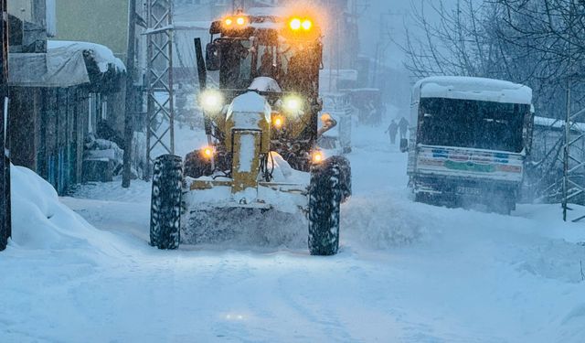 Beytüşşebap’ta eğitime kar engeli