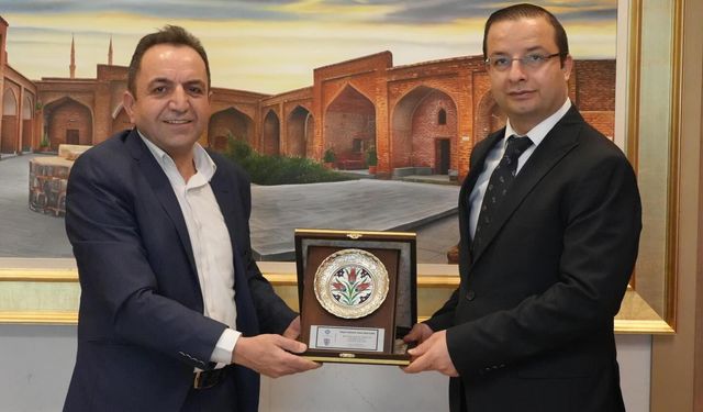 Cizre’de Memduhoğlu’ndan Kaymakam Baycar’a veda ziyareti