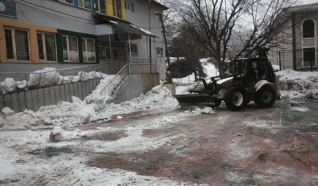 Okullarda Kar Seferberliği Başladı