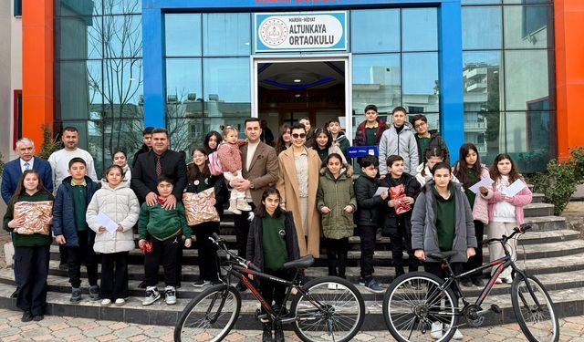 Kitap okuma yarışması ödül töreni düzenlendi