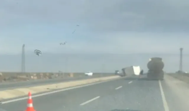Nusaybin-Cizre Karayolunda TIR Devrildi, 1 Yaralı