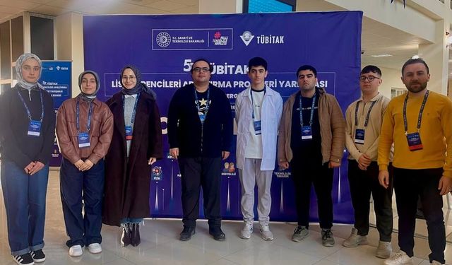 Lise Öğrencileri TÜBİTAK Bölge Finallerinde Yarışıyor