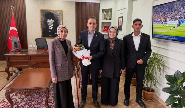 Kaymakam Memiş, Vergi Personelinin Gününü Kutladı