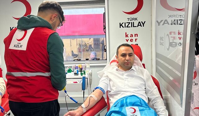 Kaymakam Partal’dan Kızılay kan bağışına destek