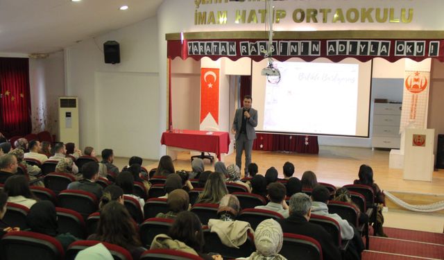 Cizre'de Aday Öğretmenler Mesleki Eğitime Başladı