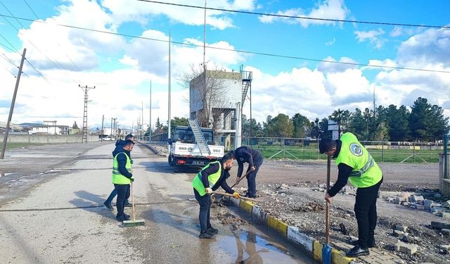 Başverimli’de yol bakım seferberliği