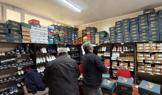 Binlerce Yetim ve Öksüzün İhtiyacı Öğretmenleri Karşılıyor