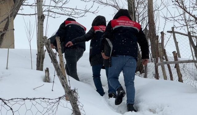 Soğuğa Meydan Okuyan Ekipler, Çocuklara Bilgi Taşıdı