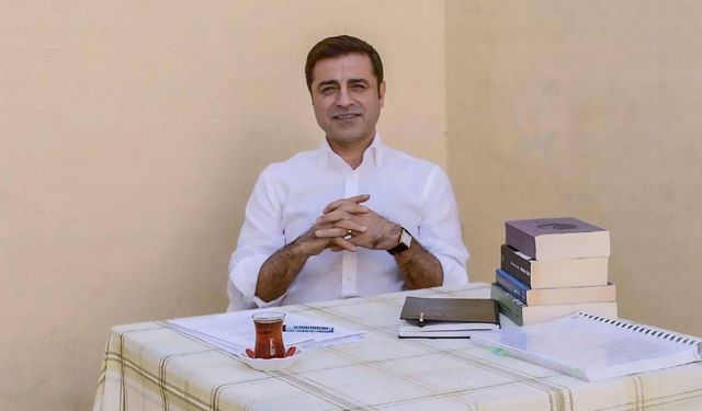 Öcalan’dan Demirtaş’a Siyaset Mesajı İddiası