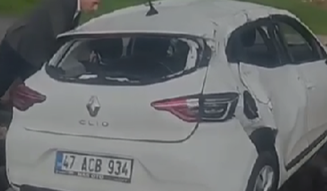 Cizre  Yolunda Kaza, Biri Çocuk 3 Yaralı  O Anlar Kamerada!