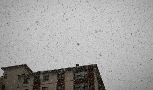 Martta Şırnak’a Güneş Yok, Meteorolojiden Sarı Kod Uyarısı