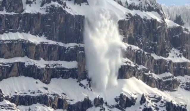 Şırnak Hanke Dağlarında Kartpostallık Görüntüler Oluştu