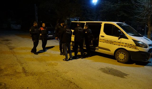 Alacak verecek kavgası kanlı bitti, 1 yaralı