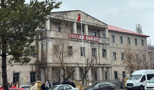 Ağrı'da Leyla'nın davası yine ertelendi