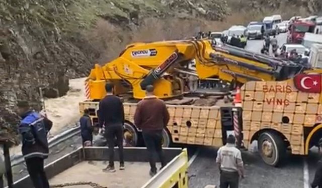 Mikser kazasında sürücü hayatını kaybetti