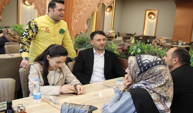 Babalarından kalan 54 yıllık lokantayı ayakta tutuyorlar