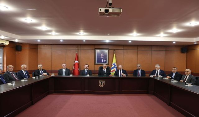 Başkan Memet Aslan OSBÜK zirvesi için Trabzon’da