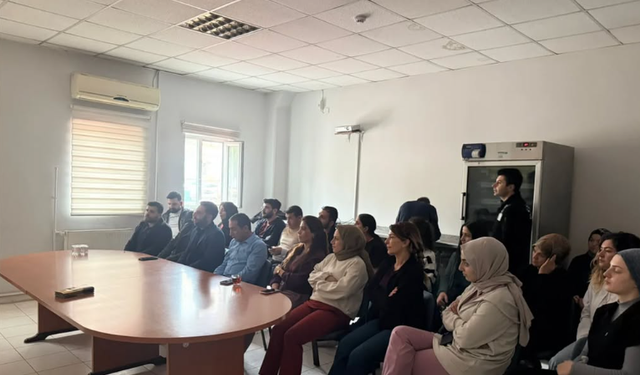 Şırnak’ta Sağlık Personeline “Narko Rehber” Eğitimi