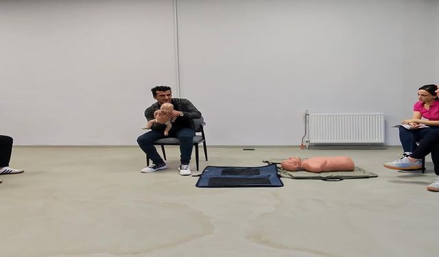 Şırnak’ta Turizm Personeline İlk Yardım Eğitimi Verildi