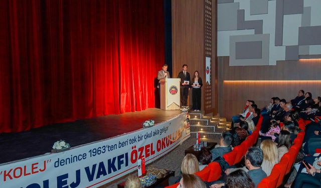 GKV’liler "Artiz Mektebi" adlı oyunu sahneledi