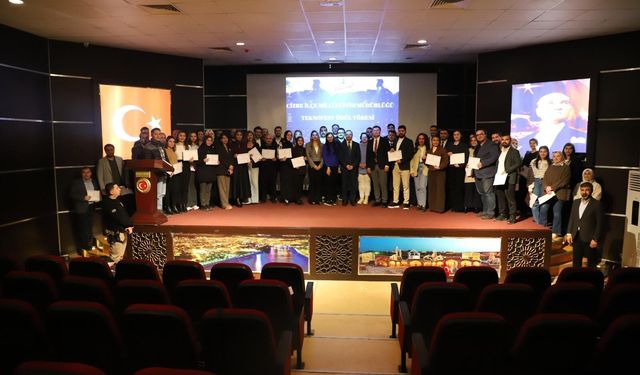 Cizre’de Öğretmenlere TEKNOFEST Ödülü