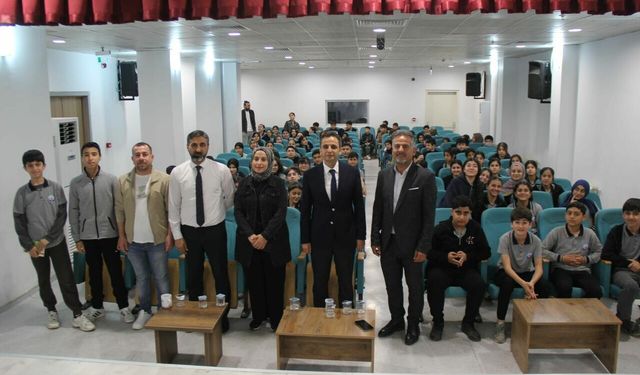 Cizre’de LGS’ye Hazırlık Seminerleri Devam Ediyor