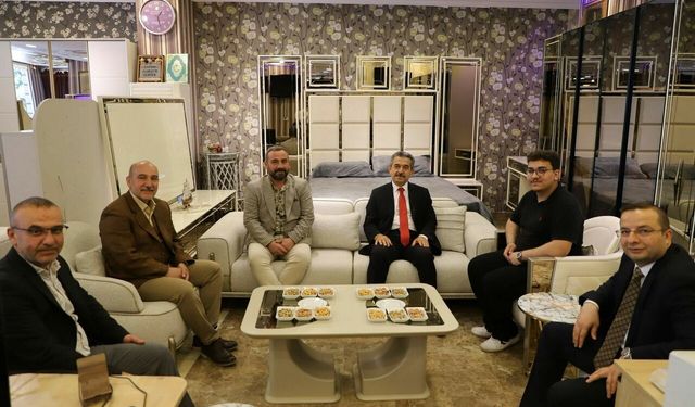Vali Ekici Cizre ve Merkezde Esnafla Buluştu