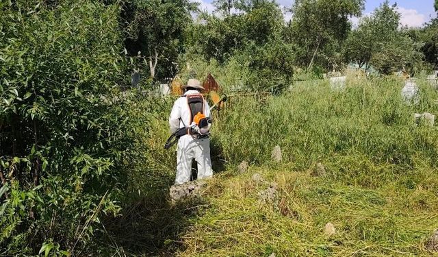 Silopi Belediyesi’nden Kabir Ziyaretlerine Hazırlık