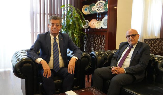 Şırnak Belediyesi’nde basın buluşması