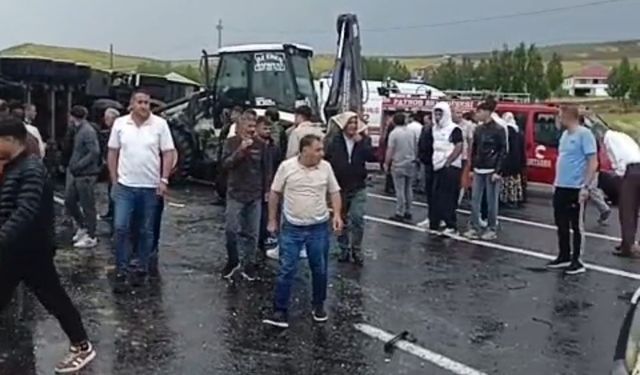 Zincirleme kazada 1 ölü, 1'i ağır 4 yaralı