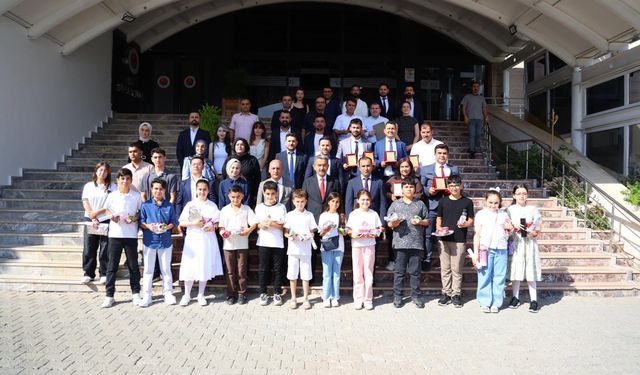 Cizre'de eğitim başarıları ödüllendirildi
