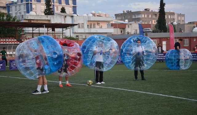 Silopi’de Balon Futbolu Turnuvasına renkli etkinlik