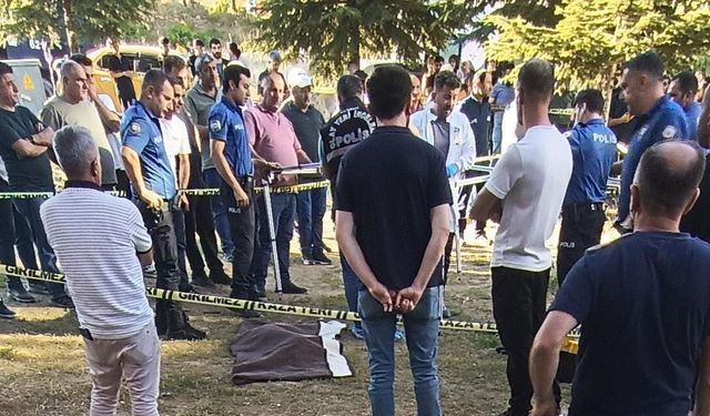 Ambulansın çarptığı çocuk hayatını kaybetti