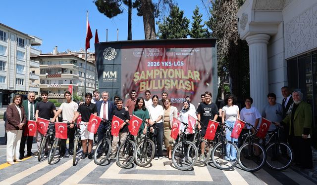 Gaziantep'te eğitim zirvesine Şırnak'tan katılım