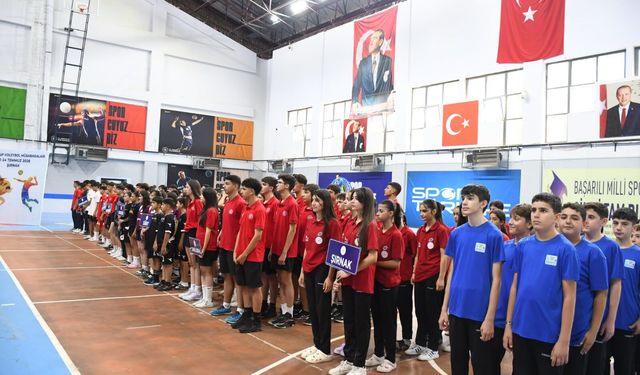 ANALİG Voleybol Bölge Müsabakaları Şırnak'ta Başladı