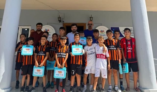 Silopi futbol Academy şampiyonluğu taçlandırıldı