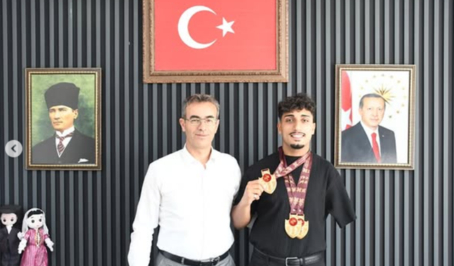 Türkiye Şampiyonu Sporcu İl Müdürlüğünde Ağırlandı