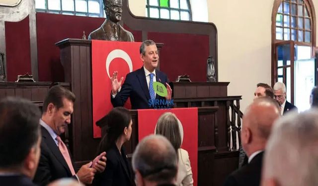 Özgür Özel, YENİ Parti'nin İlk Genel Başkanı Oldu