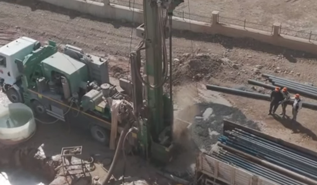 Silopi Sağlık Kampüsüne 230 Metrelik Su Kuyusu