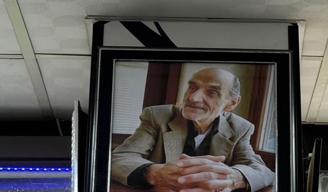 60 yıllık berber dükkanını babalarının ardından çocukları yaşatıyor