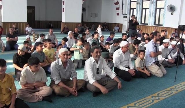 Kuran Kursu öğrencileri arasında kompozisyon yarışması