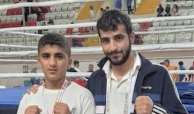 Şırnaklı Genç Boksör Sivas’tan Madalyayla Döndü