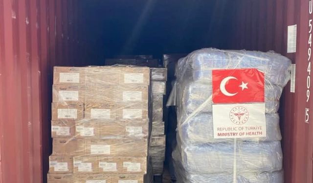 Türkiye’nin insani yardımları Lübnan’a ulaştı