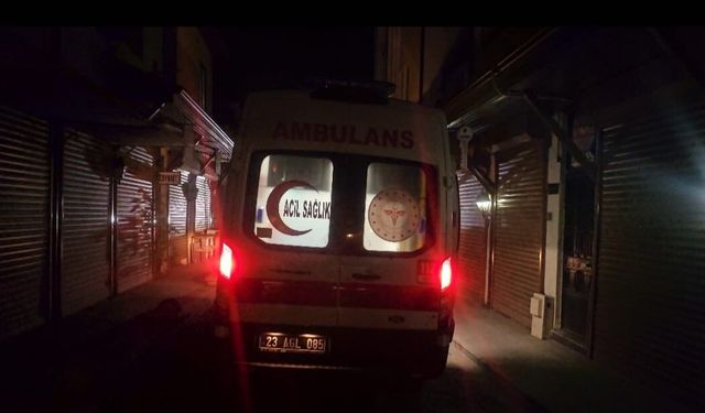 Elazığ'da bıçaklı kavga, 2 yaralı