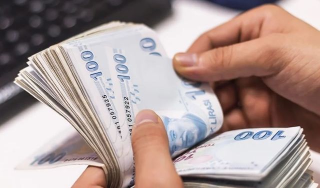 Şırnak’ta Üniversitelilere 13 Bin 500 TL Eğitim Desteği