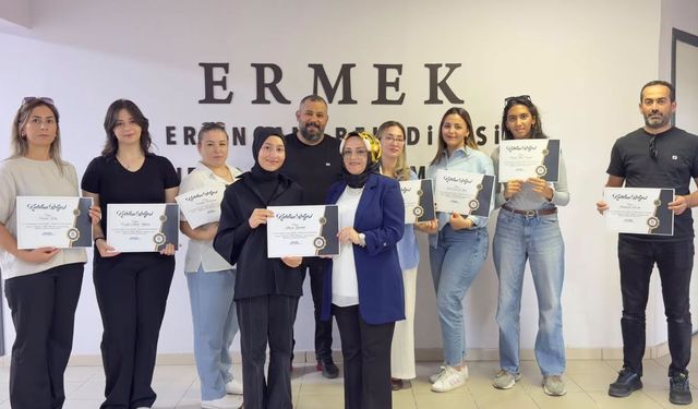İşaret dili kursunu tamamlayanlara sertifika verildi