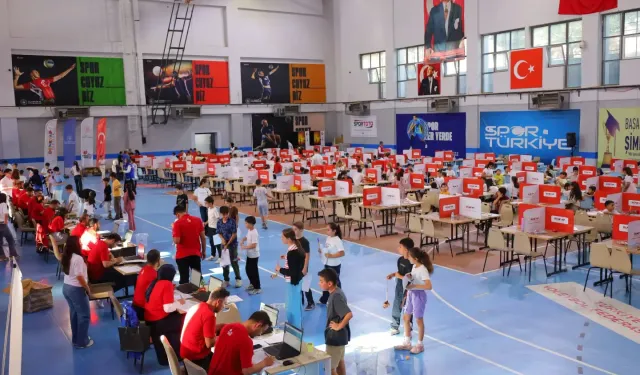 Şırnak’ta geleceğin teknoloji yıldızları yeteneklerini sergiledi