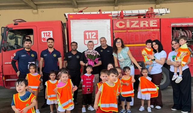 Cizre İtfaiyesinden Minik Öğrencilere Yangın Eğitimi