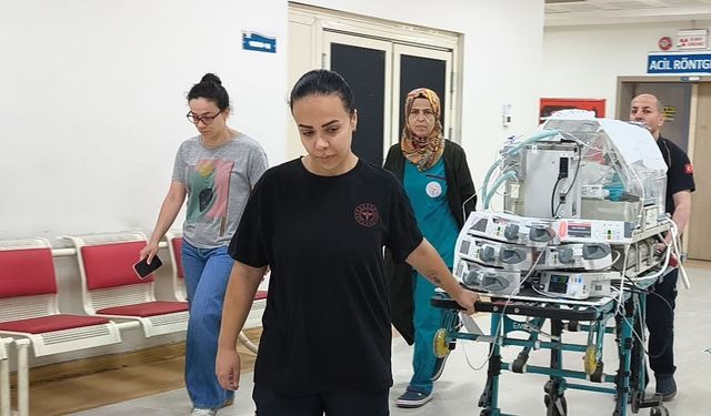 8 günlük bebek hava ambulansıyla Ankara'ya sevk edildi